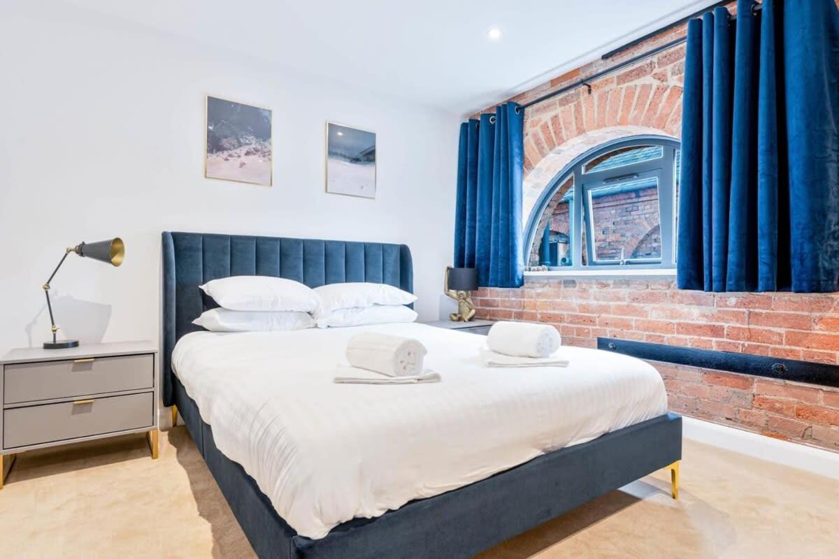 Stunning 1 Bed Apartment In Burton-On-Trent Екстериор снимка